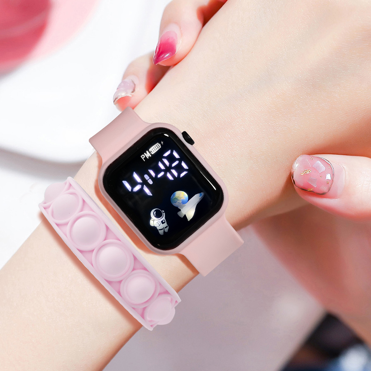 2PCS Children's Smart Watch Br - Outdoor Sport Smart Watch recension och pris
